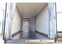 いすゞエルフ冷凍車（冷蔵車）小型（2t・3t）[写真09]