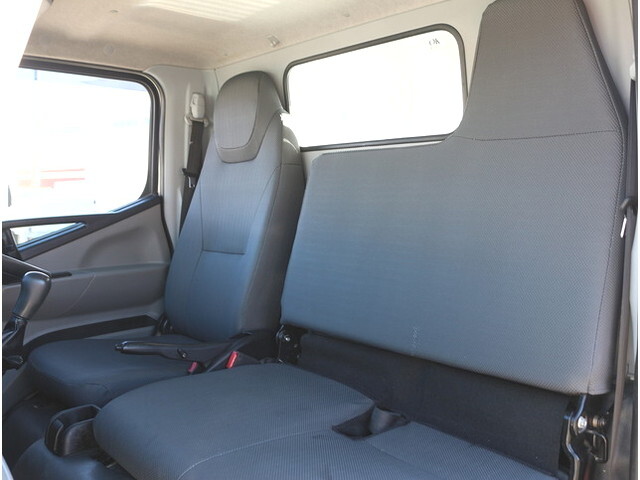 三菱ふそうキャンターダンプ小型（2t・3t）[写真29]