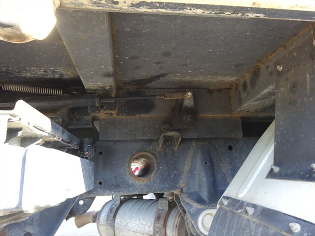 三菱ふそうキャンターダンプ小型（2t・3t）[写真10]