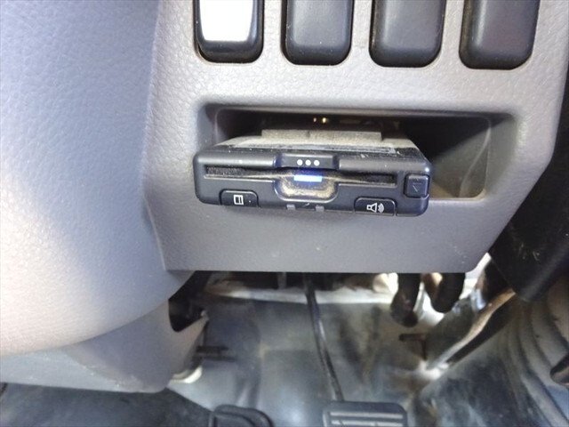 三菱ふそうキャンターダンプ小型（2t・3t）[写真25]