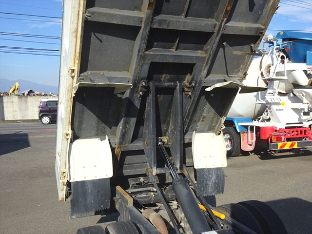 三菱ふそうキャンターダンプ小型（2t・3t）[写真07]