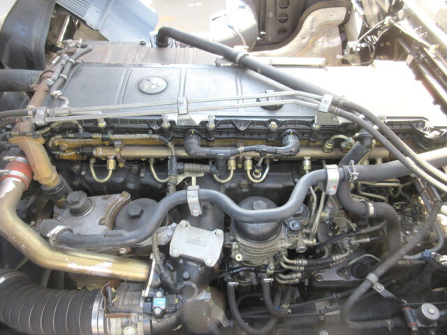 三菱ふそうスーパーグレートパネルウイング大型（10t）[写真25]