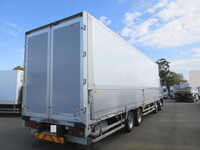 三菱ふそうスーパーグレートパネルウイング大型（10t）[写真02]