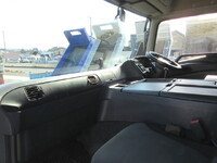 三菱ふそうスーパーグレートパネルウイング大型（10t）[写真36]