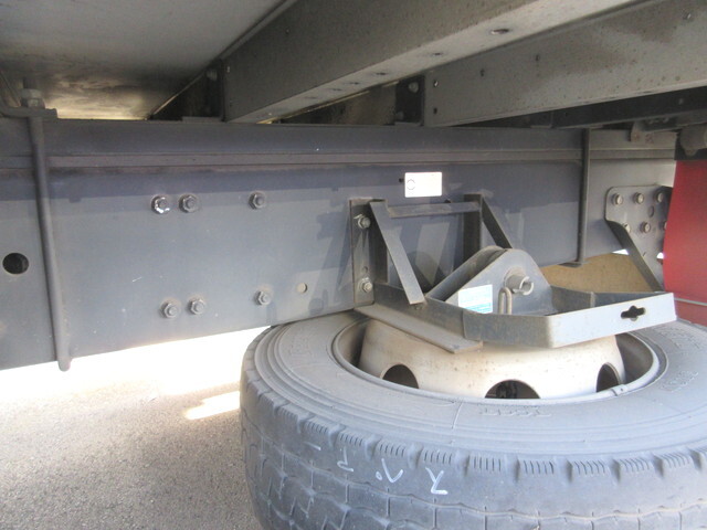 三菱ふそうスーパーグレートパネルウイング大型（10t）[写真09]