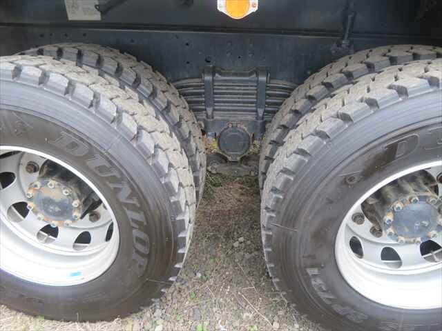 いすゞギガダンプ大型（10t）[写真22]