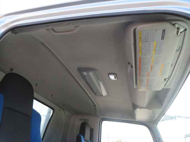 いすゞギガダンプ大型（10t）[写真33]