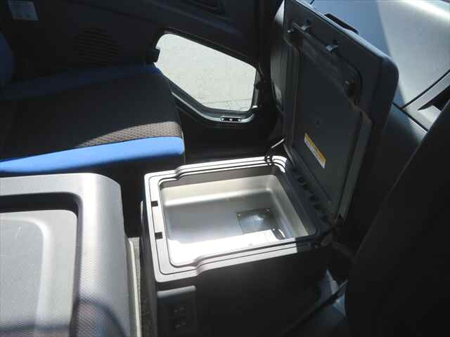 いすゞギガダンプ大型（10t）[写真37]