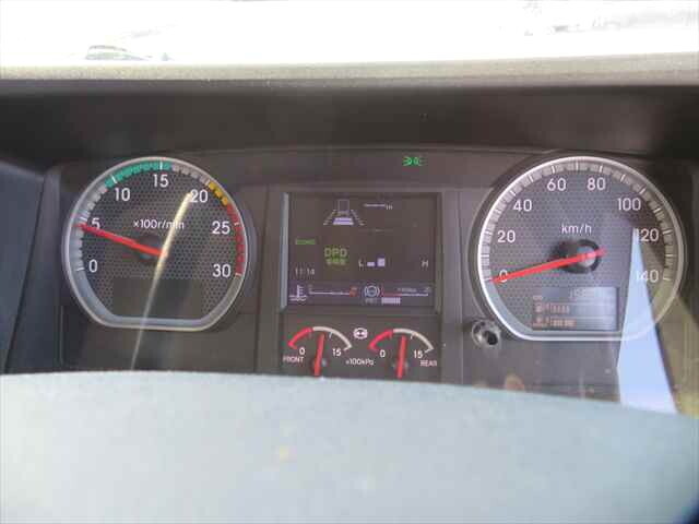 いすゞギガダンプ大型（10t）[写真37]