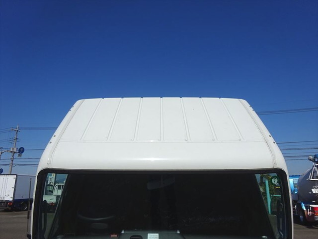 三菱ふそうキャンタータンク車（タンクローリー）小型（2t・3t）[写真26]