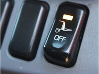 三菱ふそうキャンター平ボディ小型（2t・3t）[写真20]