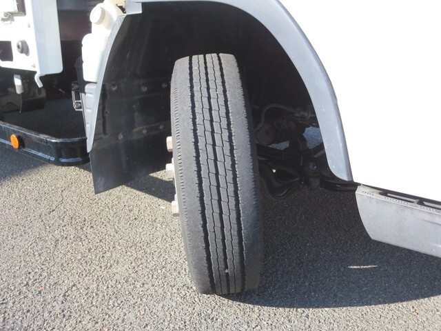 日産その他の車種平ボディ小型（2t・3t）[写真08]