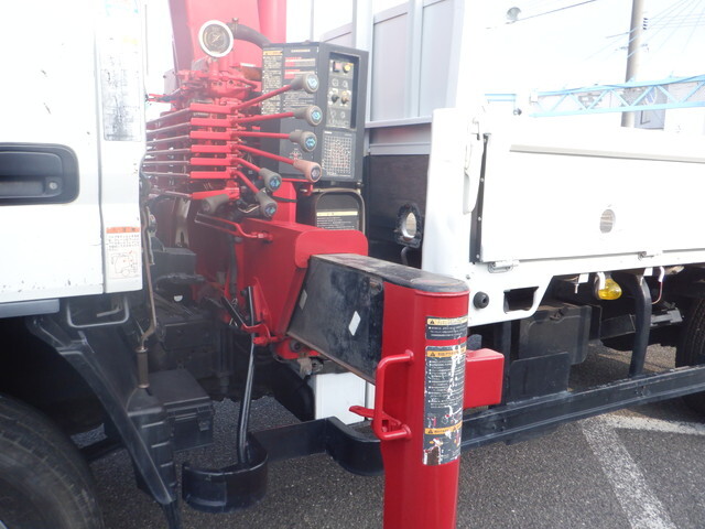 三菱ふそうキャンタークレーン3段小型（2t・3t）[写真14]