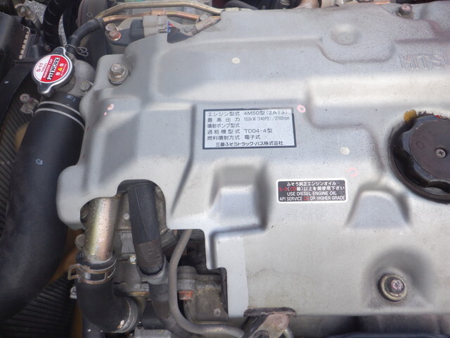 三菱ふそうキャンタークレーン3段小型（2t・3t）[写真24]