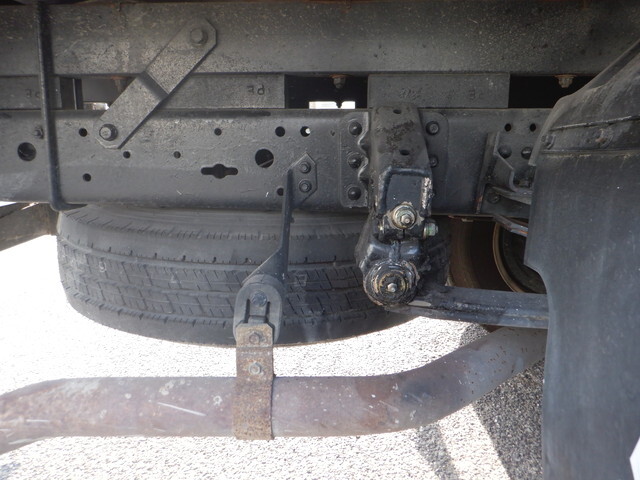 三菱ふそうキャンタークレーン3段小型（2t・3t）[写真31]