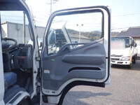 三菱ふそうキャンタークレーン3段小型（2t・3t）[写真33]