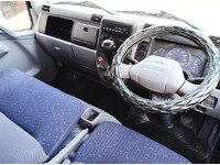 三菱ふそうキャンター平ボディ小型（2t・3t）[写真20]