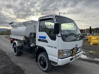 日産アトラスタンク車（タンクローリー）小型（2t・3t）[写真01]
