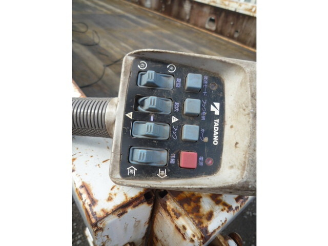 UDトラックスコンドルクレーン3段中型（4t）[写真37]