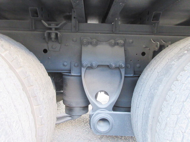 日野プロフィアアルミウイング大型（10t）[写真12]