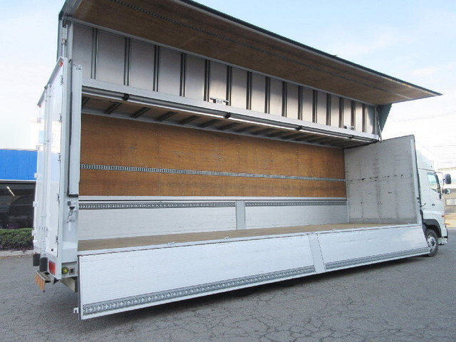 日野プロフィアアルミウイング大型（10t）[写真05]