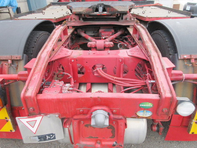 三菱ふそうスーパーグレートトレーラーヘッド（トラクターヘッド）大型（10t）[写真10]