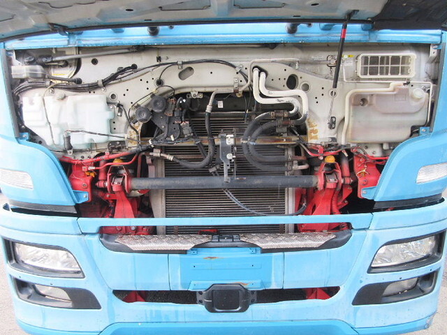 三菱ふそうスーパーグレートトレーラーヘッド（トラクターヘッド）大型（10t）[写真07]