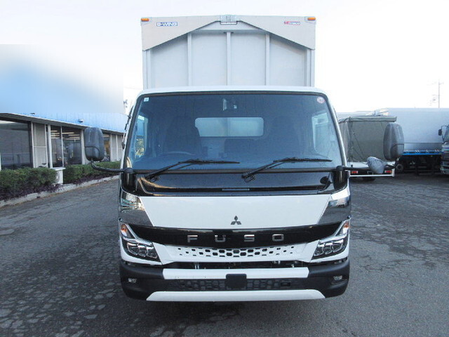 三菱ふそうキャンターアルミウイング小型（2t・3t）[写真08]