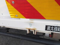 いすゞエルフセーフティローダー小型（2t・3t）[写真16]