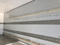 いすゞフォワード冷凍車（冷蔵車）中型（4t）[写真15]