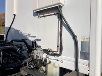 いすゞフォワード冷凍車（冷蔵車）中型（4t）[写真09]