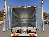 日野レンジャー冷凍車（冷蔵車）中型（4t）[写真12]