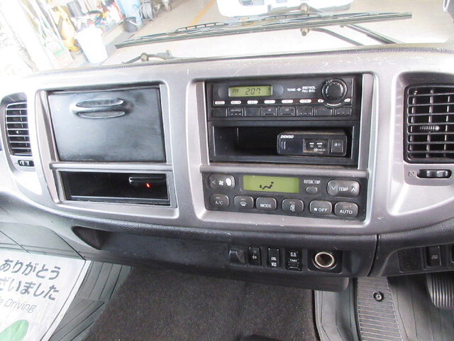 日野レンジャーアルミウイング中型（4t）[写真20]