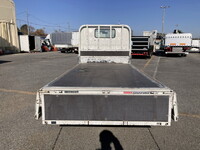 日野デュトロ平ボディ小型（2t・3t）[写真13]