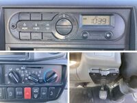 日野デュトロ平ボディ小型（2t・3t）[写真40]