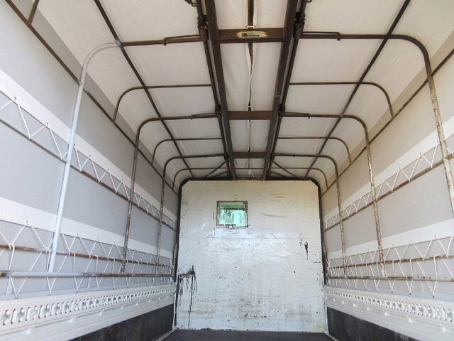 トヨタダイナ幌ウイング小型（2t・3t）[写真07]