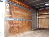 日野デュトロパネルバン小型（2t・3t）[写真12]