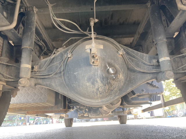 三菱ふそうキャンタークレーン4段小型（2t・3t）[写真22]