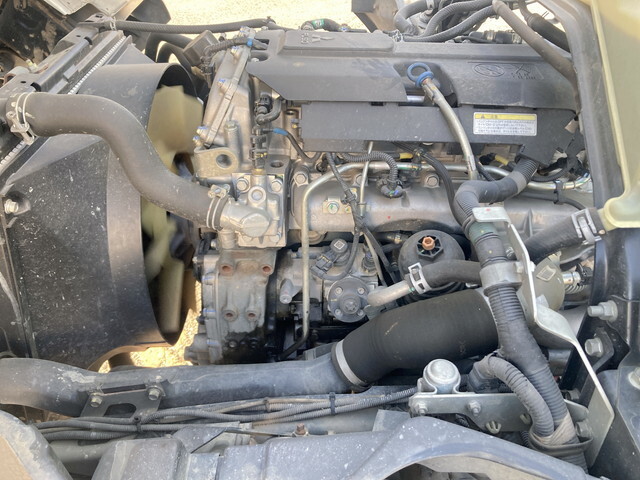 三菱ふそうキャンタークレーン4段小型（2t・3t）[写真24]