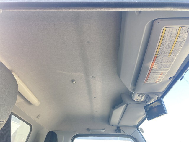 三菱ふそうキャンタークレーン4段小型（2t・3t）[写真30]