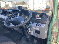 三菱ふそうキャンタークレーン4段小型（2t・3t）[写真35]