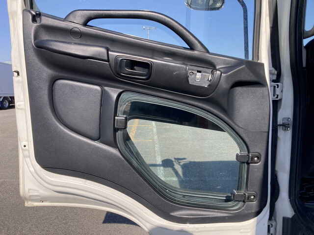 日野レンジャークレーン4段中型（4t）[写真29]