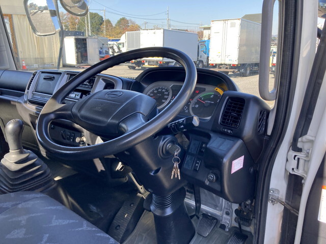 日野レンジャークレーン4段中型（4t）[写真34]