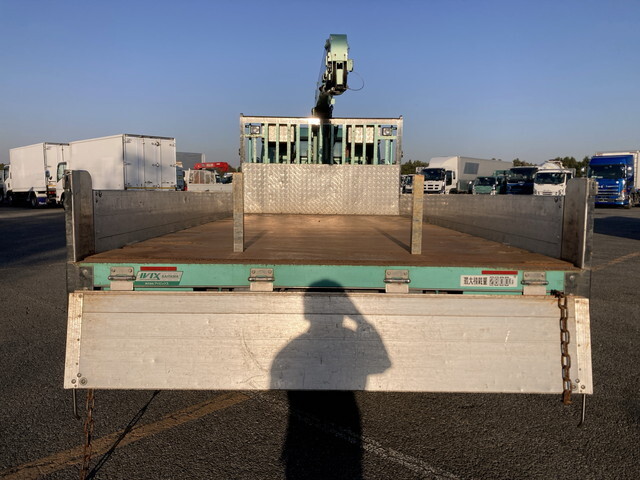 三菱ふそうキャンタークレーン4段小型（2t・3t）[写真11]