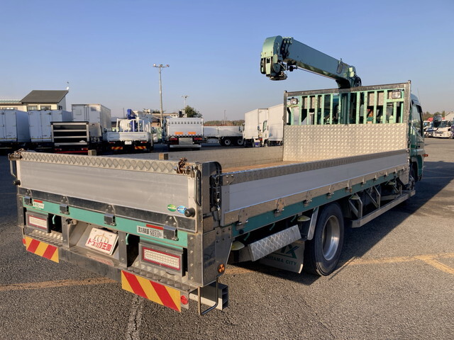 三菱ふそうキャンタークレーン4段小型（2t・3t）[写真02]