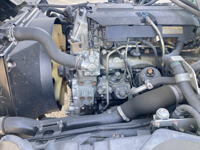 三菱ふそうキャンタークレーン4段小型（2t・3t）[写真24]