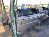 三菱ふそうキャンタークレーン4段小型（2t・3t）[写真32]