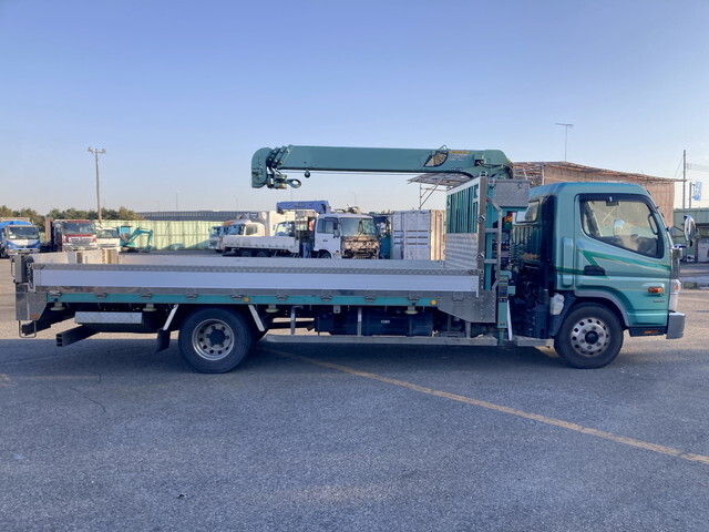 三菱ふそうキャンタークレーン4段小型（2t・3t）[写真06]