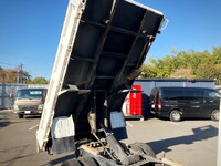 いすゞエルフダンプ小型（2t・3t）[写真16]