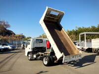 いすゞエルフダンプ小型（2t・3t）[写真05]